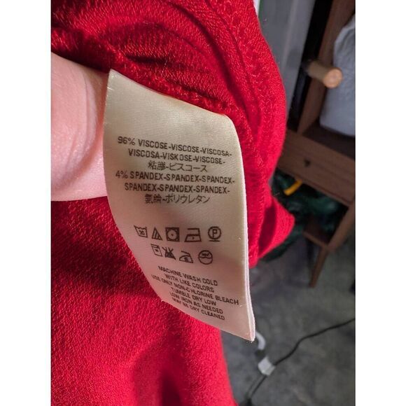 NWT Free People We The Free Cold Shoulder Red Women's Top Small - Picture 4 of 6